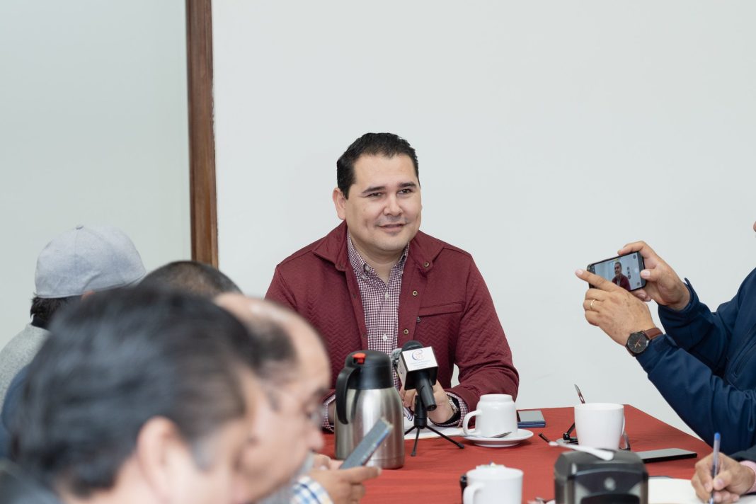 Aportaré lo que me toque, desde donde me toque: Adolfo Salazar