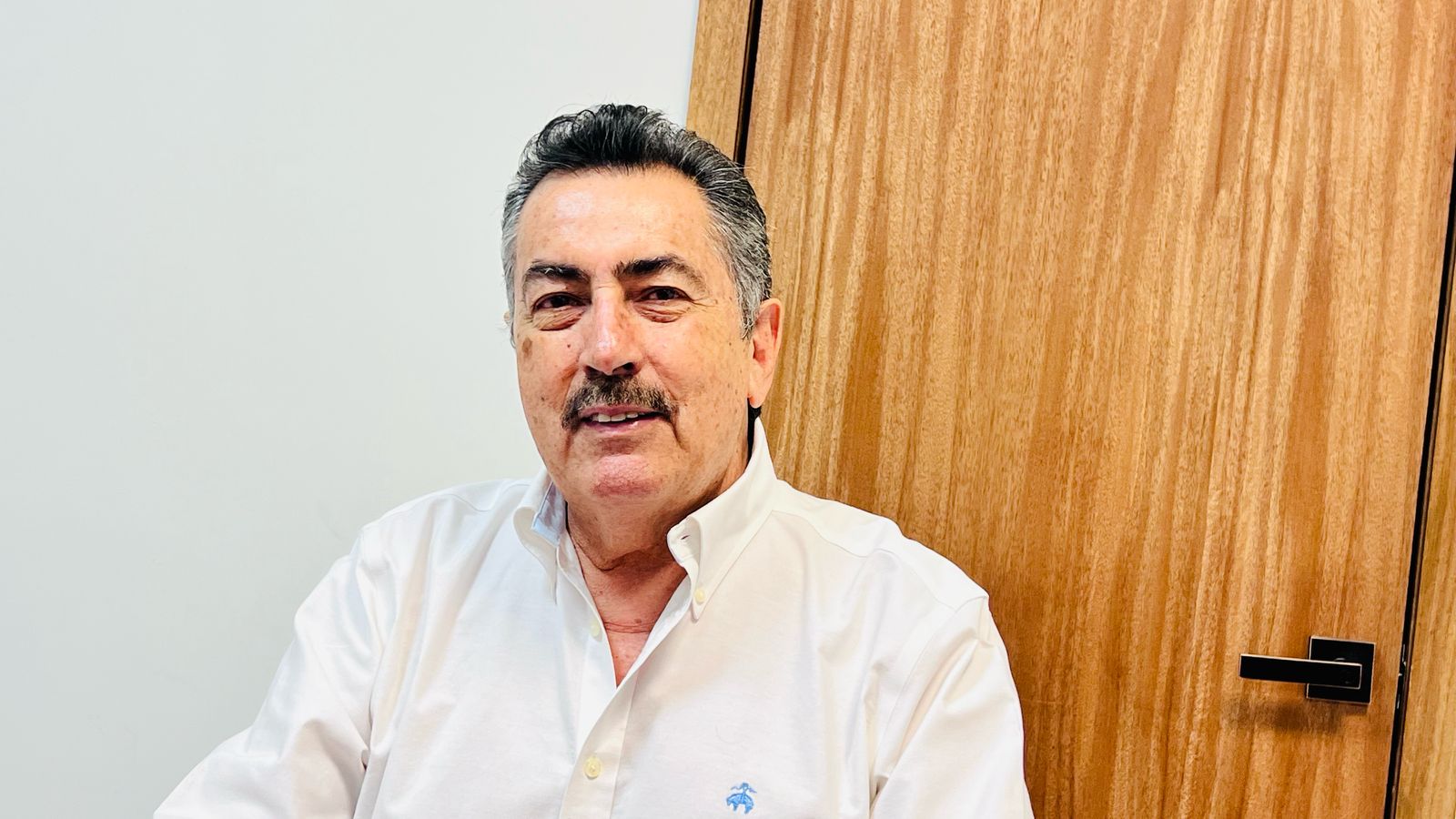 Luis Fernando Oropeza – El siempre vivo Javier Lamarque