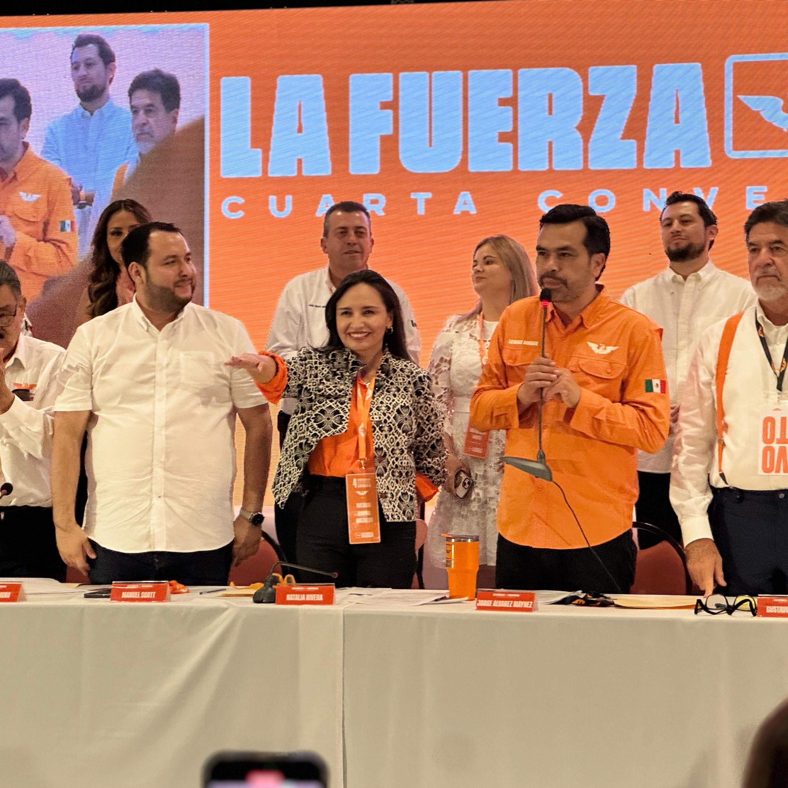 Para los de a Pie. Por: LAP Luis Fernando Oropeza// Natalia Rivera por la consolidación de Movimiento Ciudadano en Sonora