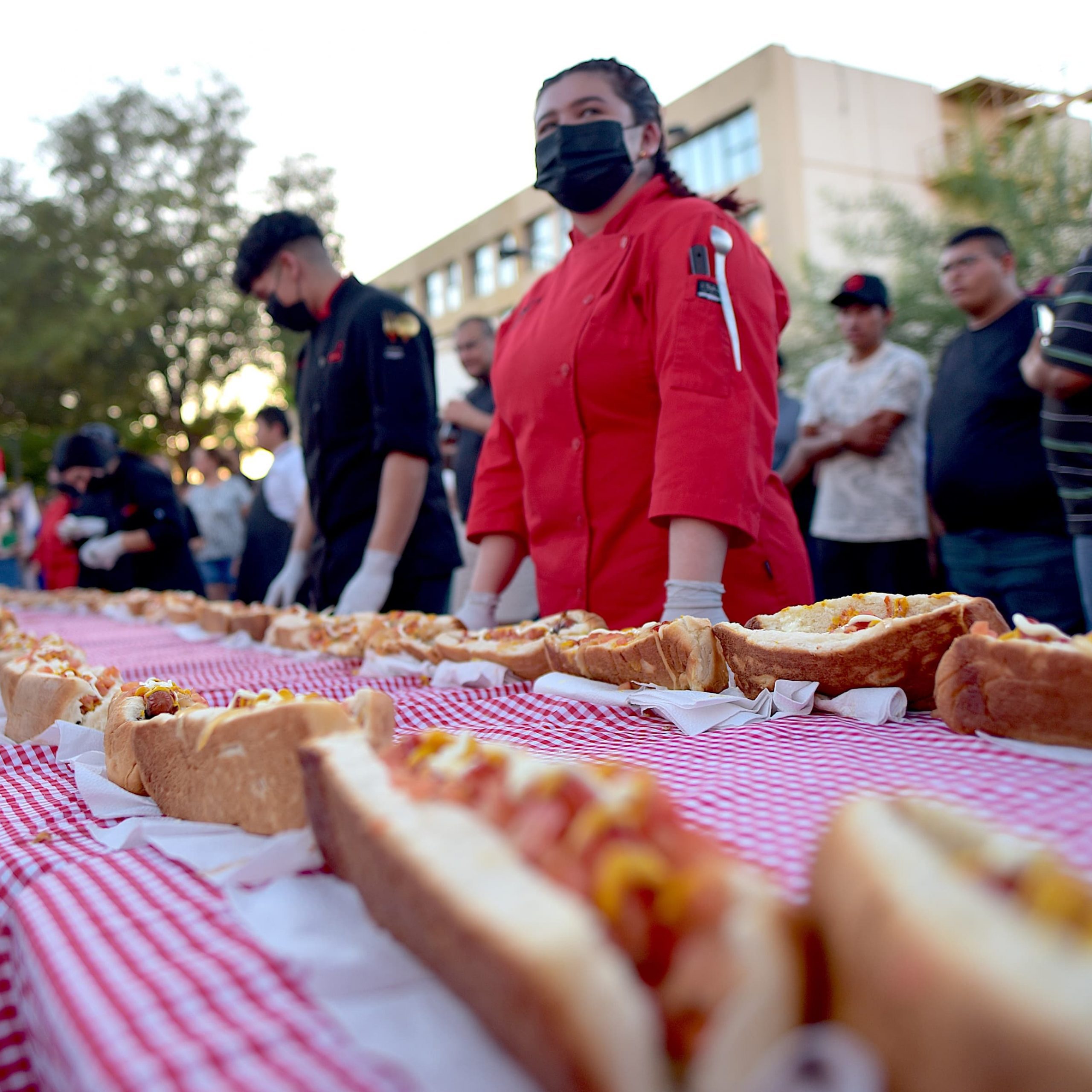 Con una exitosa participación de 18 mil de comensales y participantes se realizó el Dogo Fest 2025