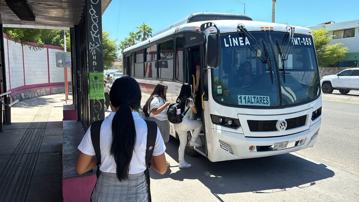 Gobierno de Sonora garantiza transporte seguro en el regreso a clases de educación básica