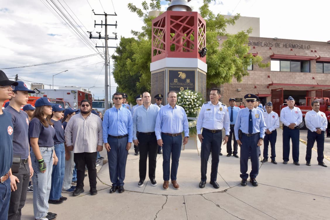 Destaca Toño Astiazarán heroísmo de Bomberos de Hermosillo en su 79 aniversario