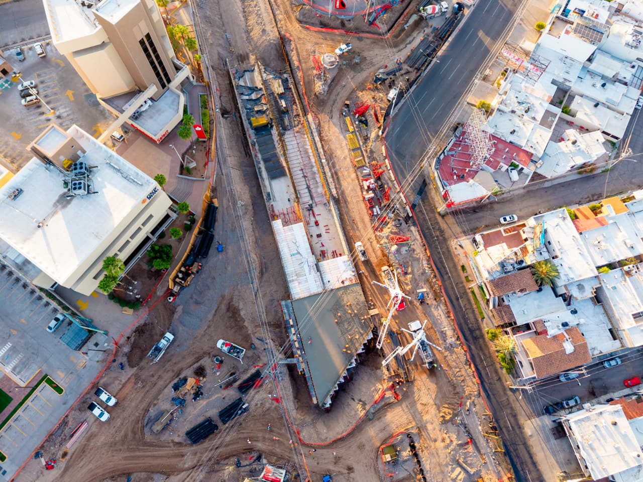 Lleva más de la mitad obra de paso a desnivel de Colosio y Solidaridad: Toño Astiazarán