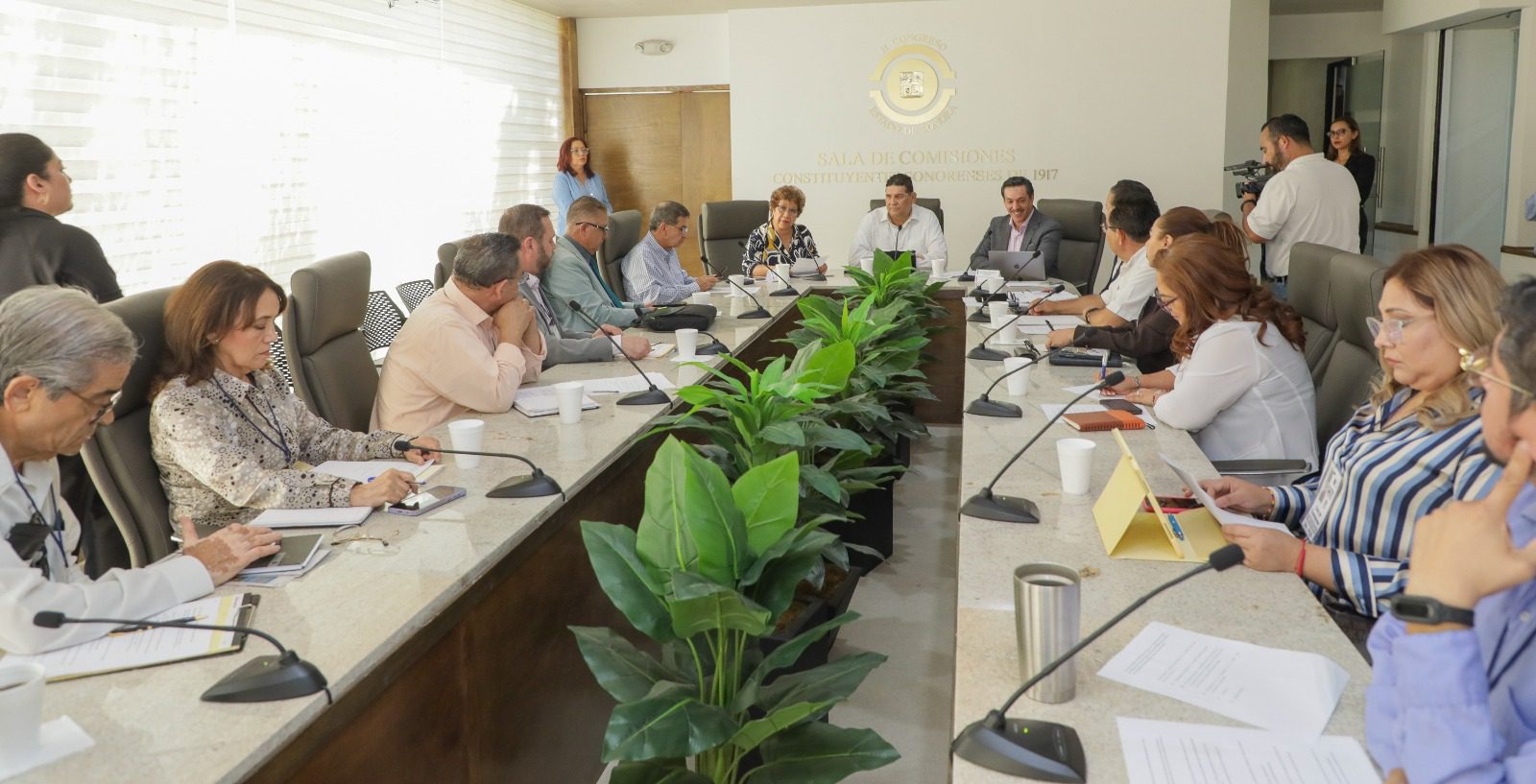 Realiza Congreso de Sonora parlamento abierto para analizar iniciativa de ley que propone la figura de Diputado Migrante