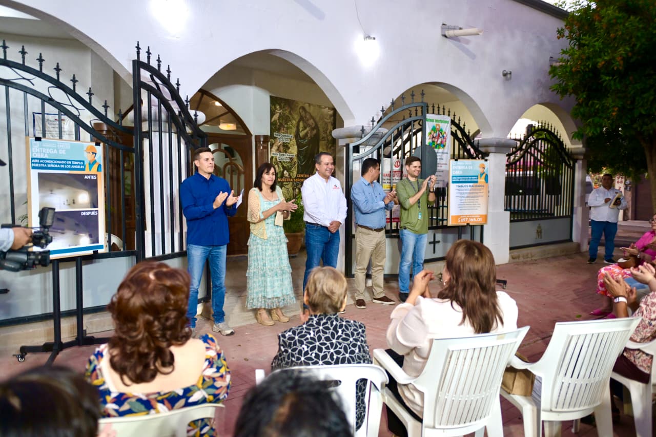 Entrega Toño Astiazarán en colonia San Ángel recursos de Presupuesto CRECES