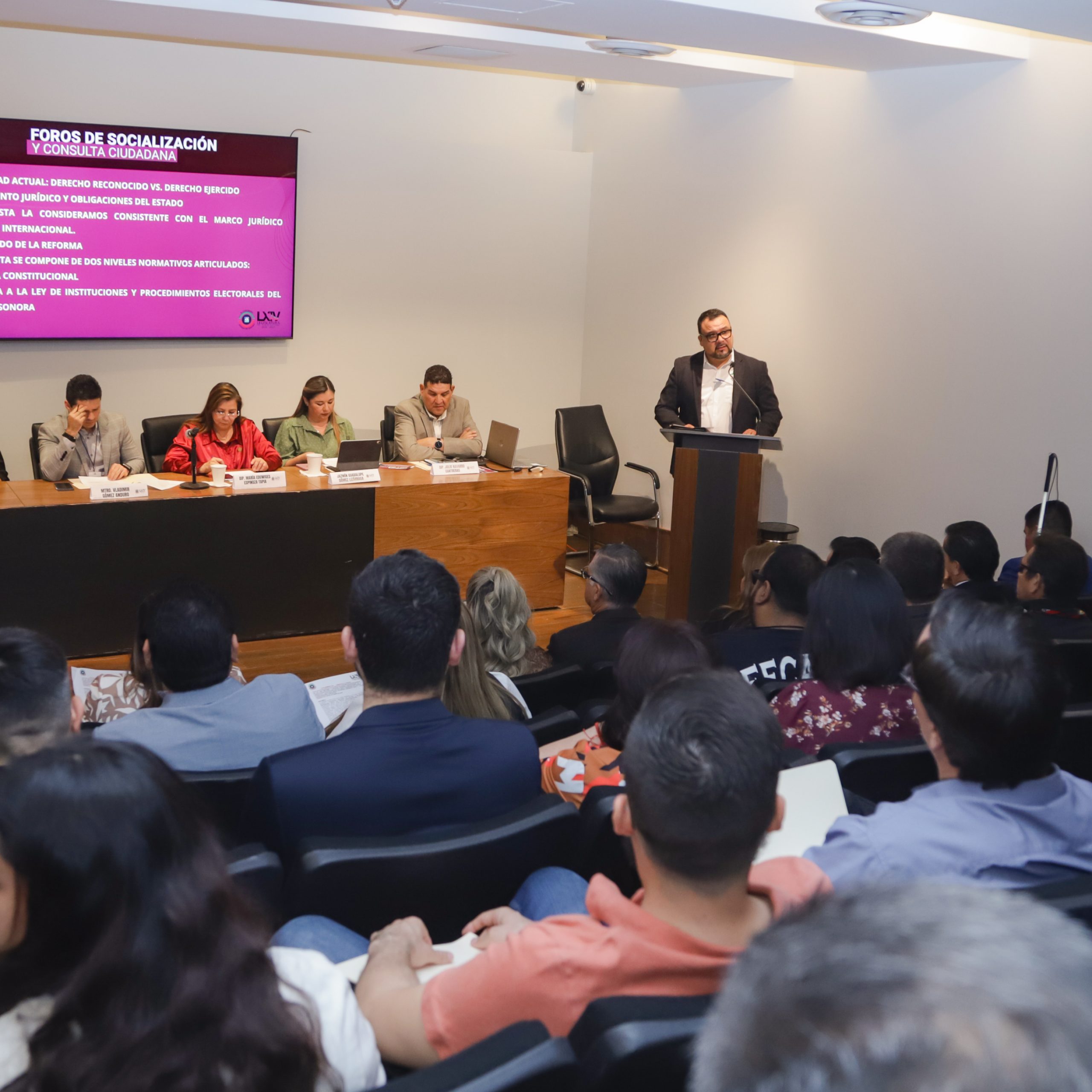 Realiza Congreso foro de consulta de derechos político-electorales de personas con discapacidad