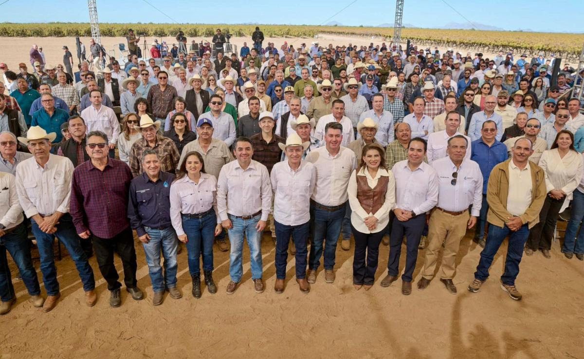 Fortalecen Claudia Sheinbaum y Alfonso Durazo al campo con títulos de concesión de agua