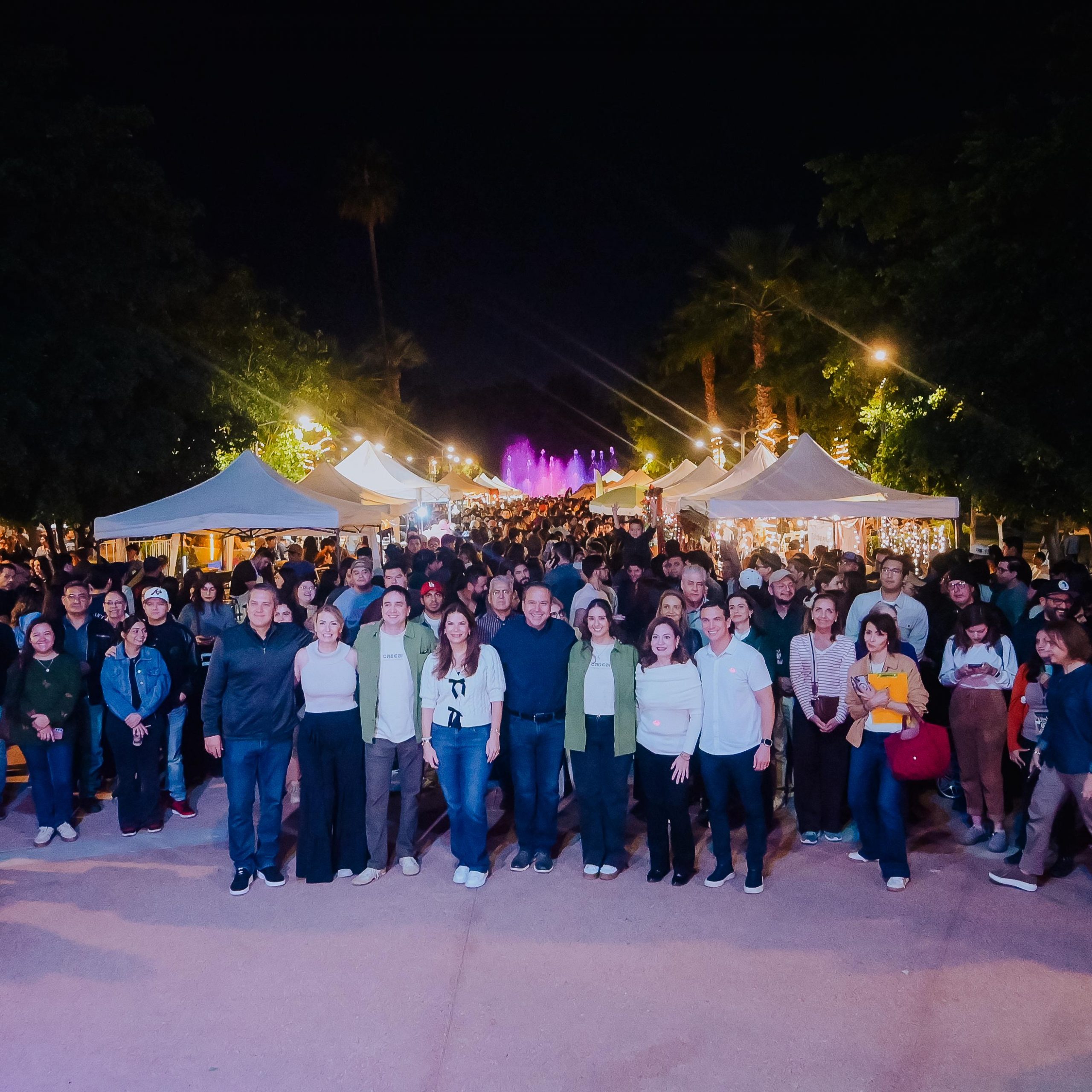 Disfrutan Toño Astiazarán y Paty Ruibal éxito del Festival del Café en el Parque Madero