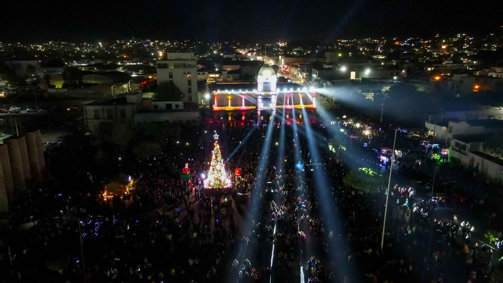 Con gran éxito inicia el Ayuntamiento de Guaymas y Sistema DIF actividades navideñas