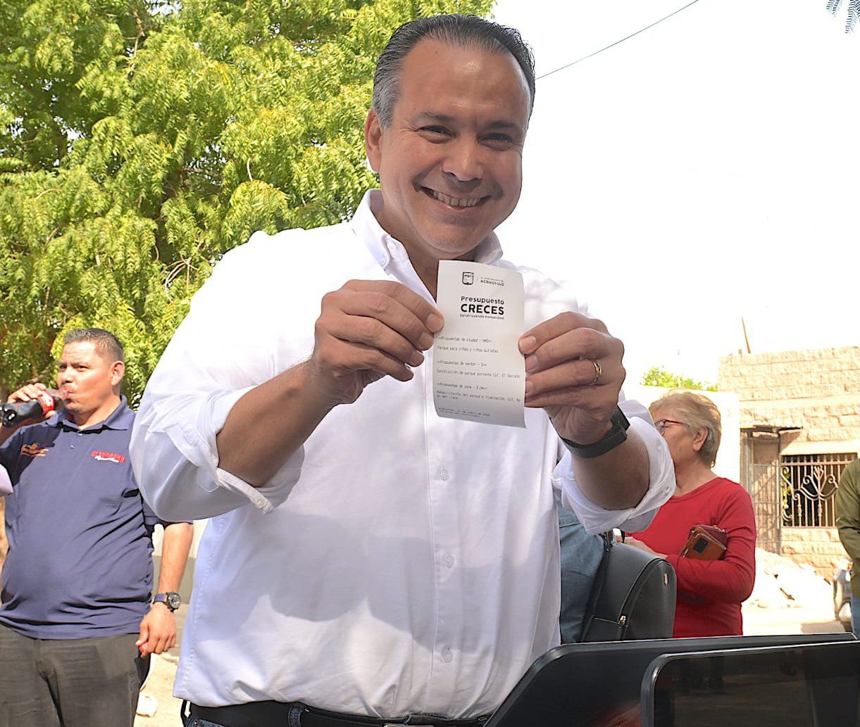 Vota Toño Astiazarán por proyecto de presupuesto CRECES en Real del Llano