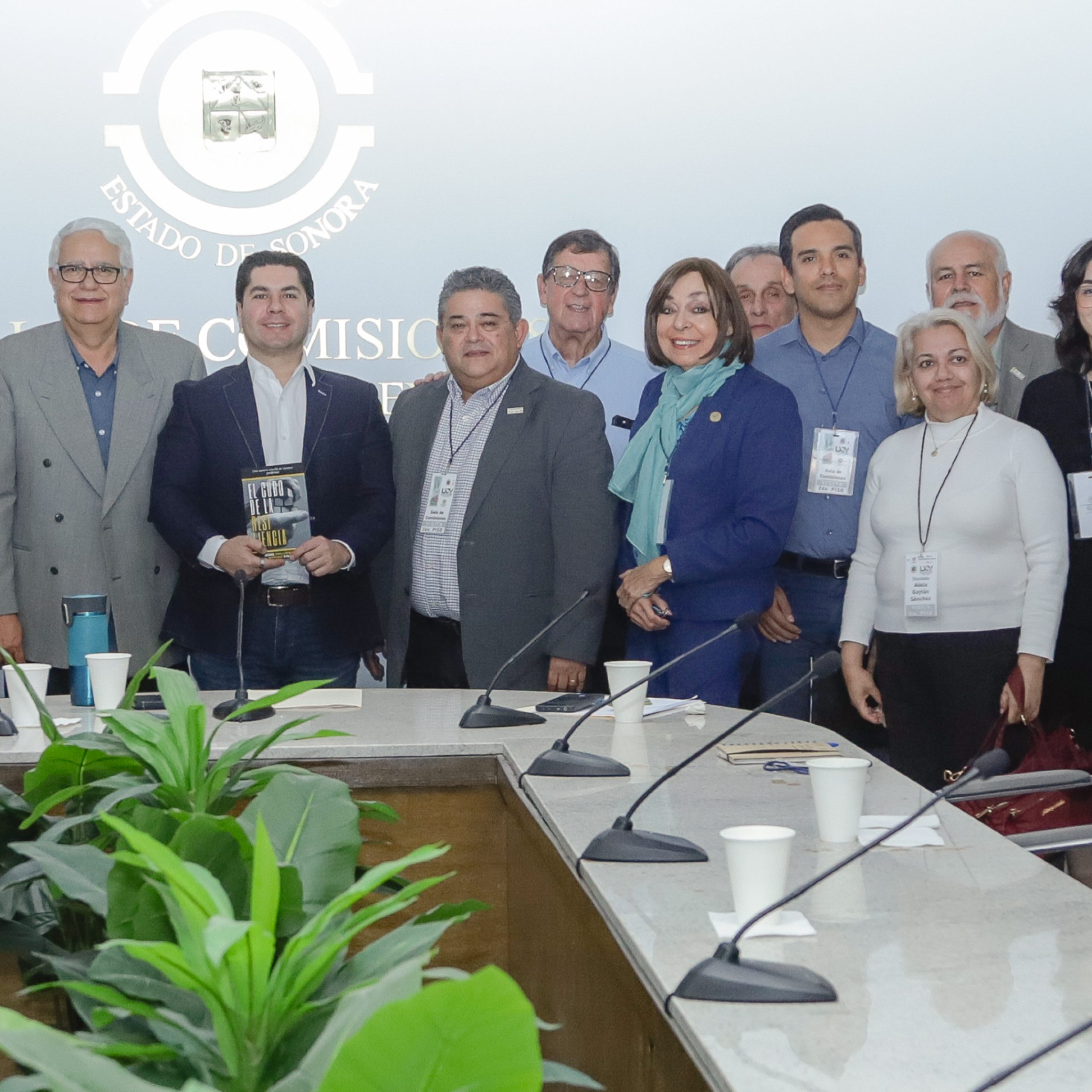 Presentan en el Congreso de Sonora el libro “El Cubo de la Resiliencia”