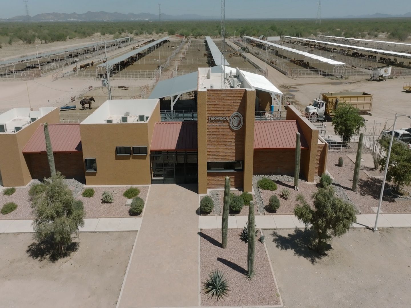 Logra Durazo alianza con UGRS, impulsan más de 800 millones de pesos para parque industrial