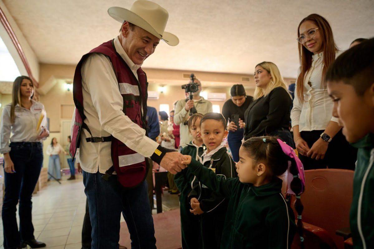Lleva Durazo beneficios al campo, salud y educación a todos los municipios
