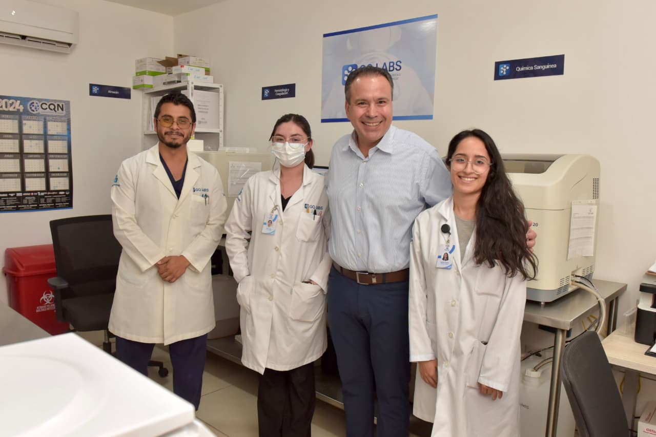 Recibe Toño Astiazarán reconocimiento por programas de salud pública