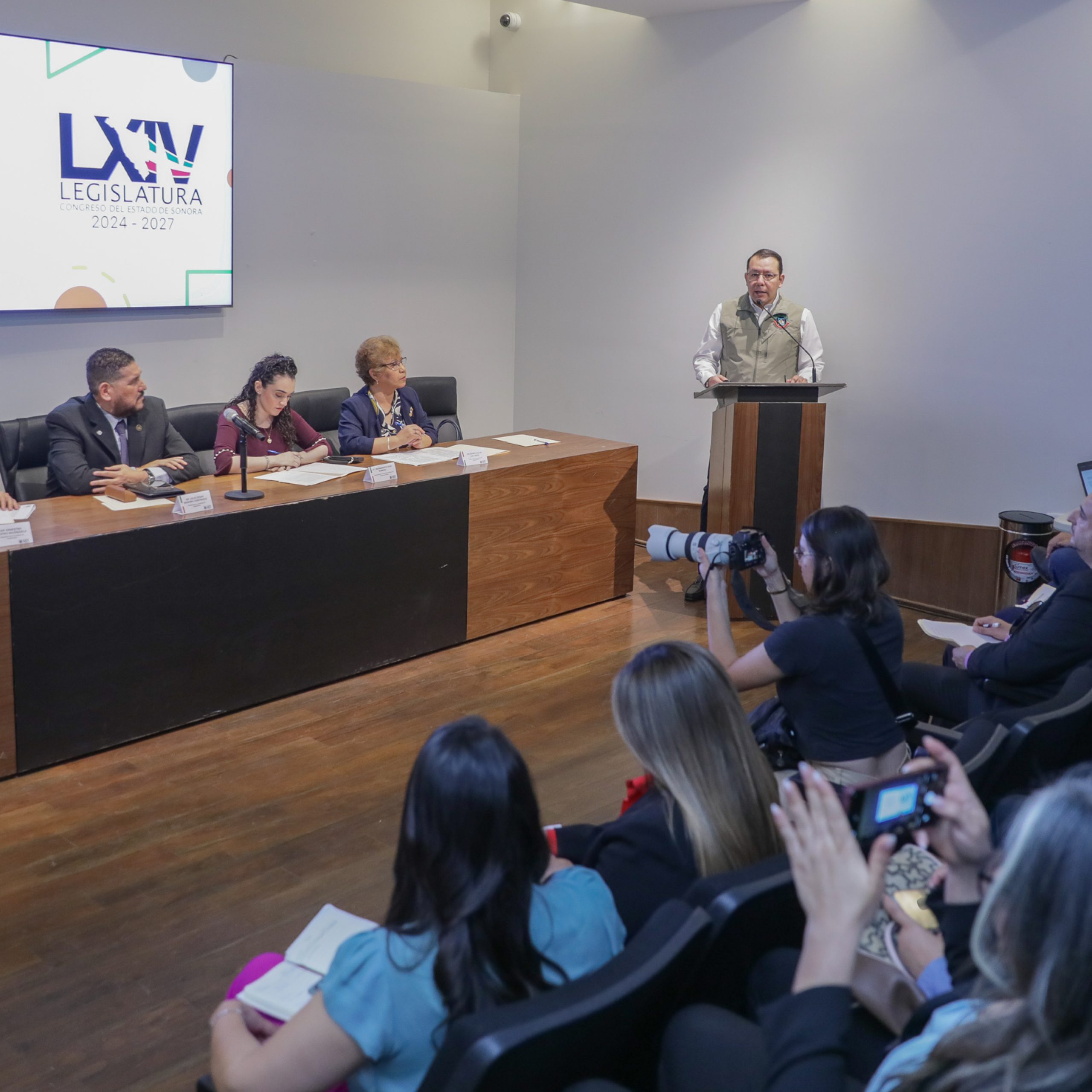 Realiza Congreso parlamento abierto para fortalecer proyecto de ley contra la extorsión