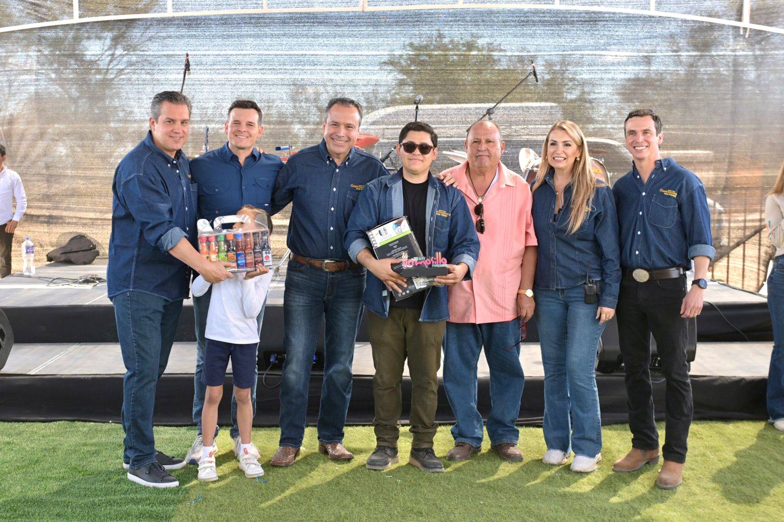 Celebra Toño Astiazarán consolidación de la Muestra Gastronómica de San Pedro