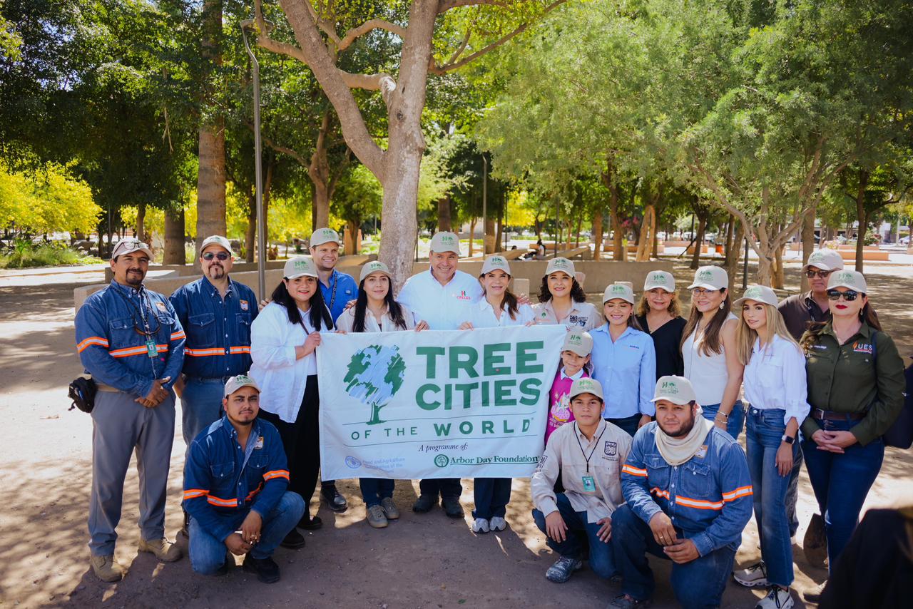 Celebra Toño Astiazarán reconocimiento de Hermosillo como Ciudad Árbol en el Mundo