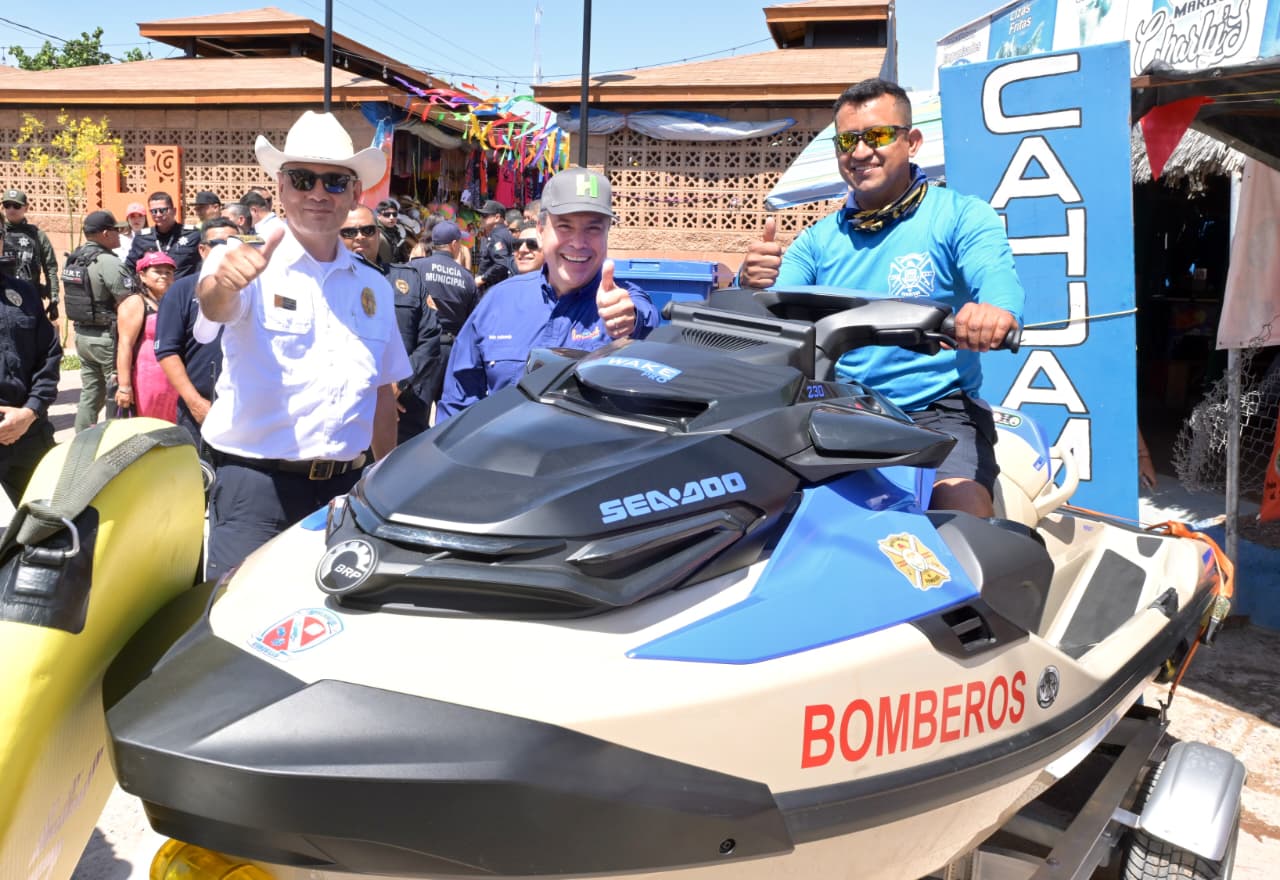 Garantiza Toño Astiazarán atención integral a familias en Kino en Semana Santa