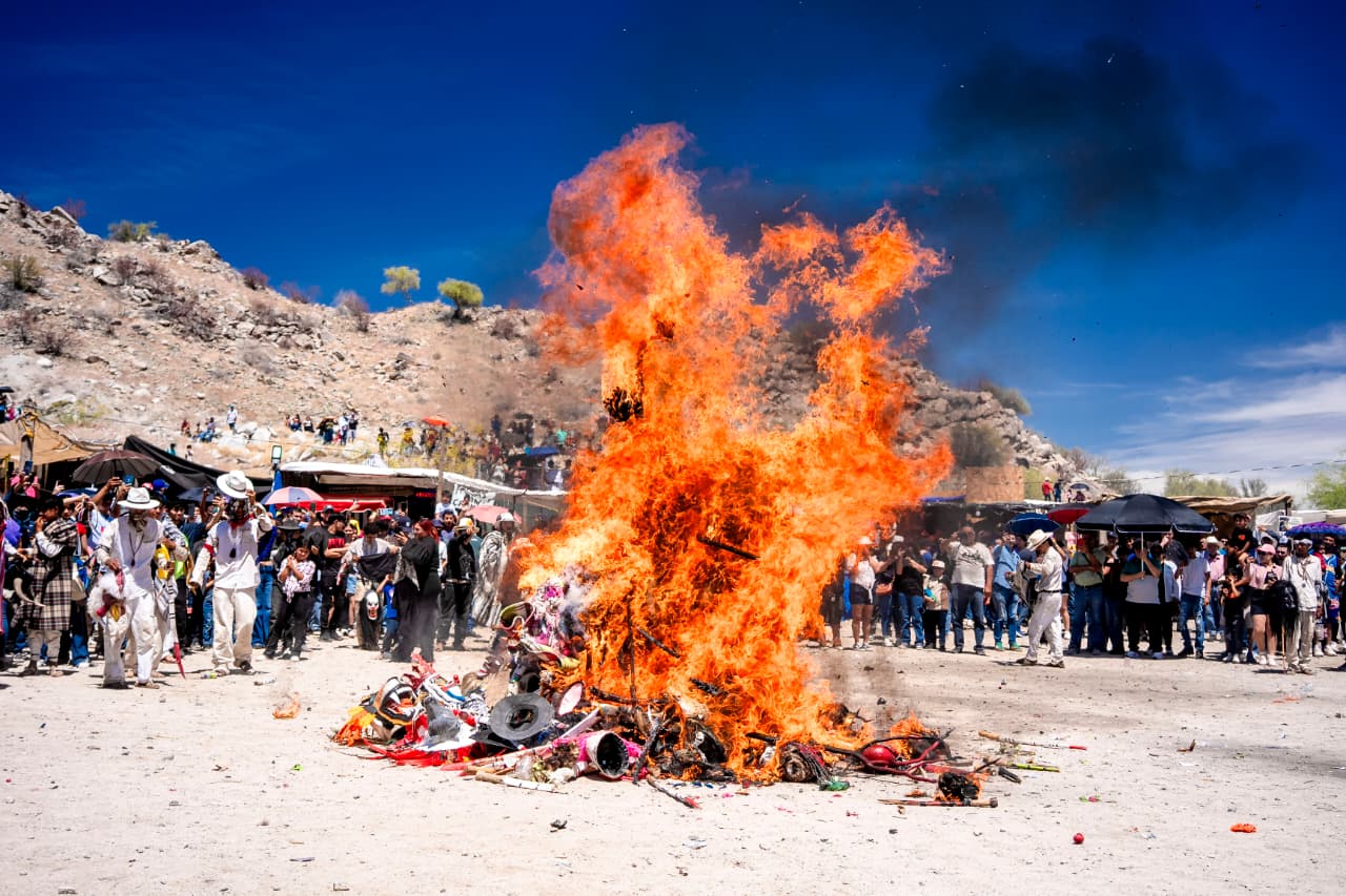 Realizan últimos rituales de la Cuaresma Yaqui en Hermosillo