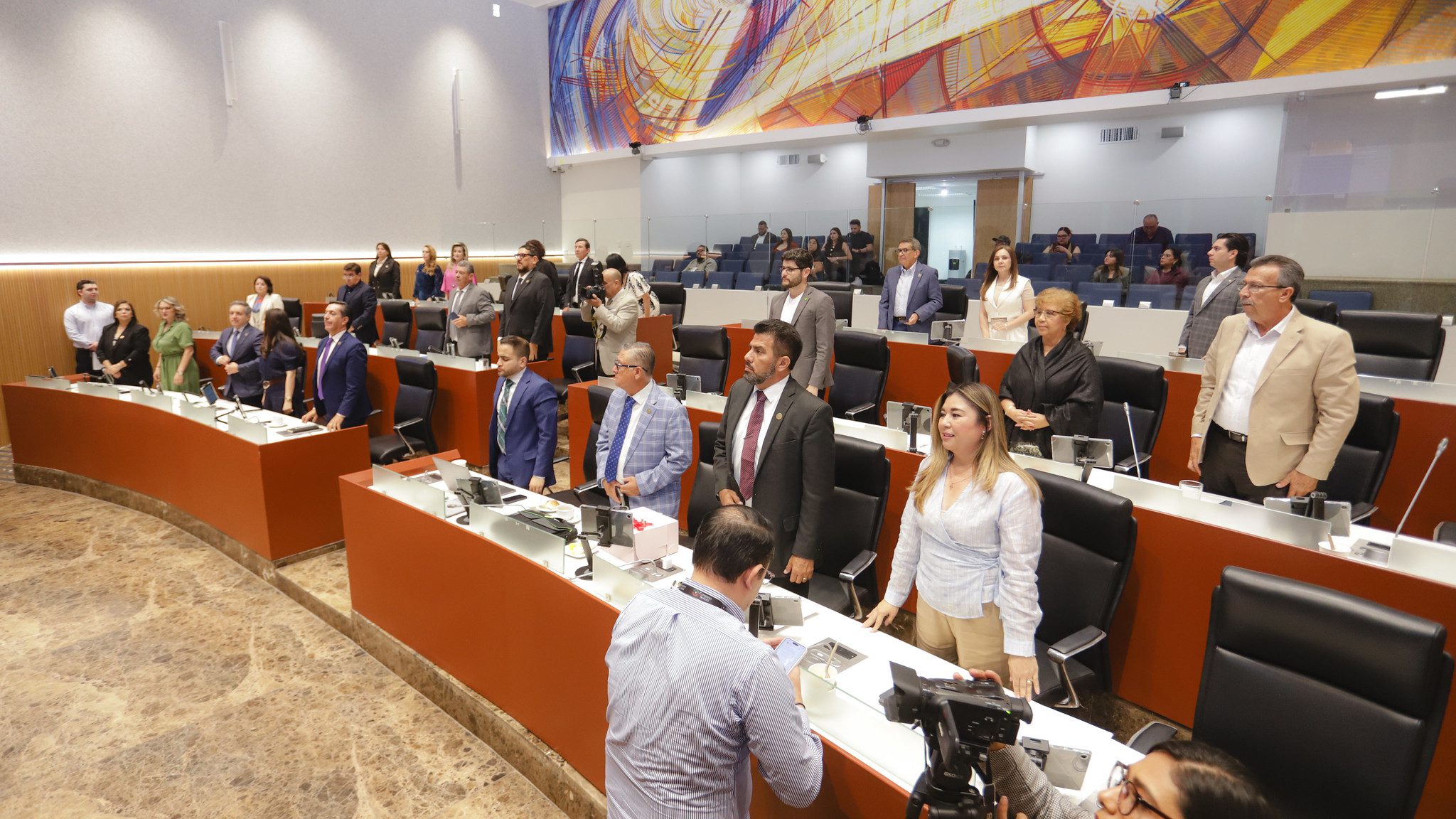 Aprueba Congreso reformas para proteger a personas adultas mayores