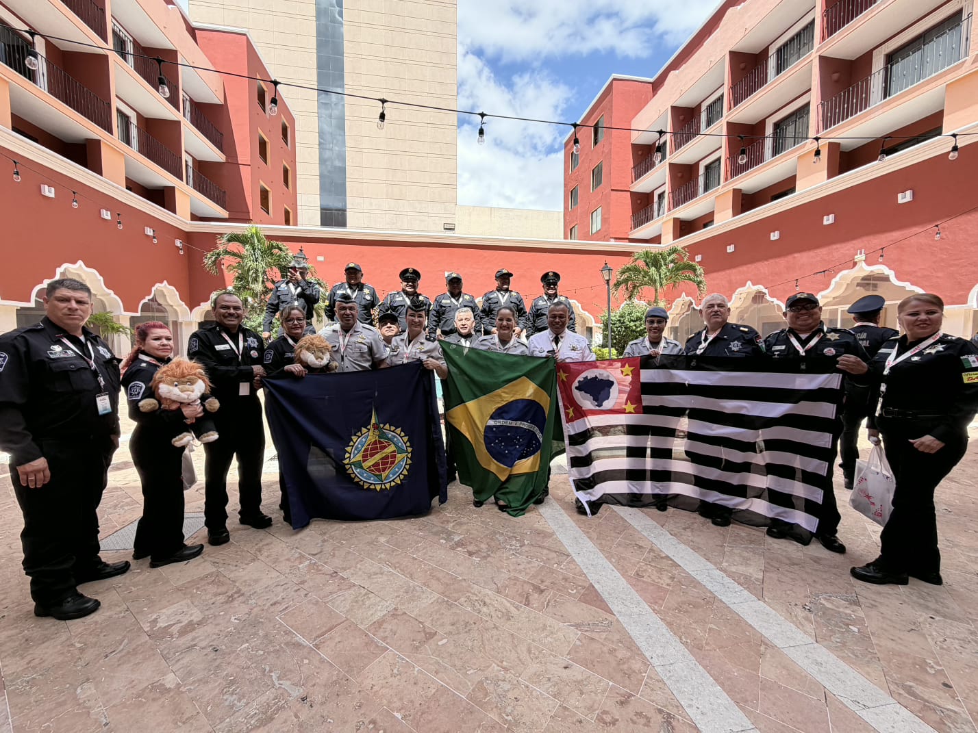 Participa Ayuntamiento de Cananea en el Congreso Internacional DARE en Mérida