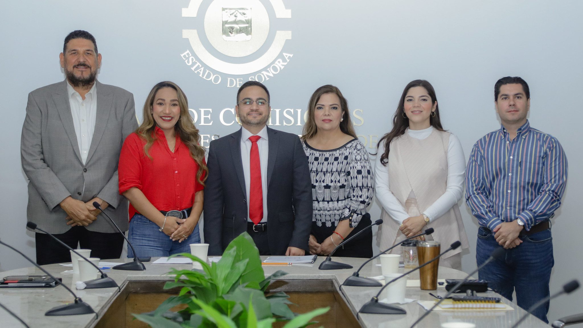 Aprueba comisión del Congreso convocatoria para renovar presidencia de CEDH