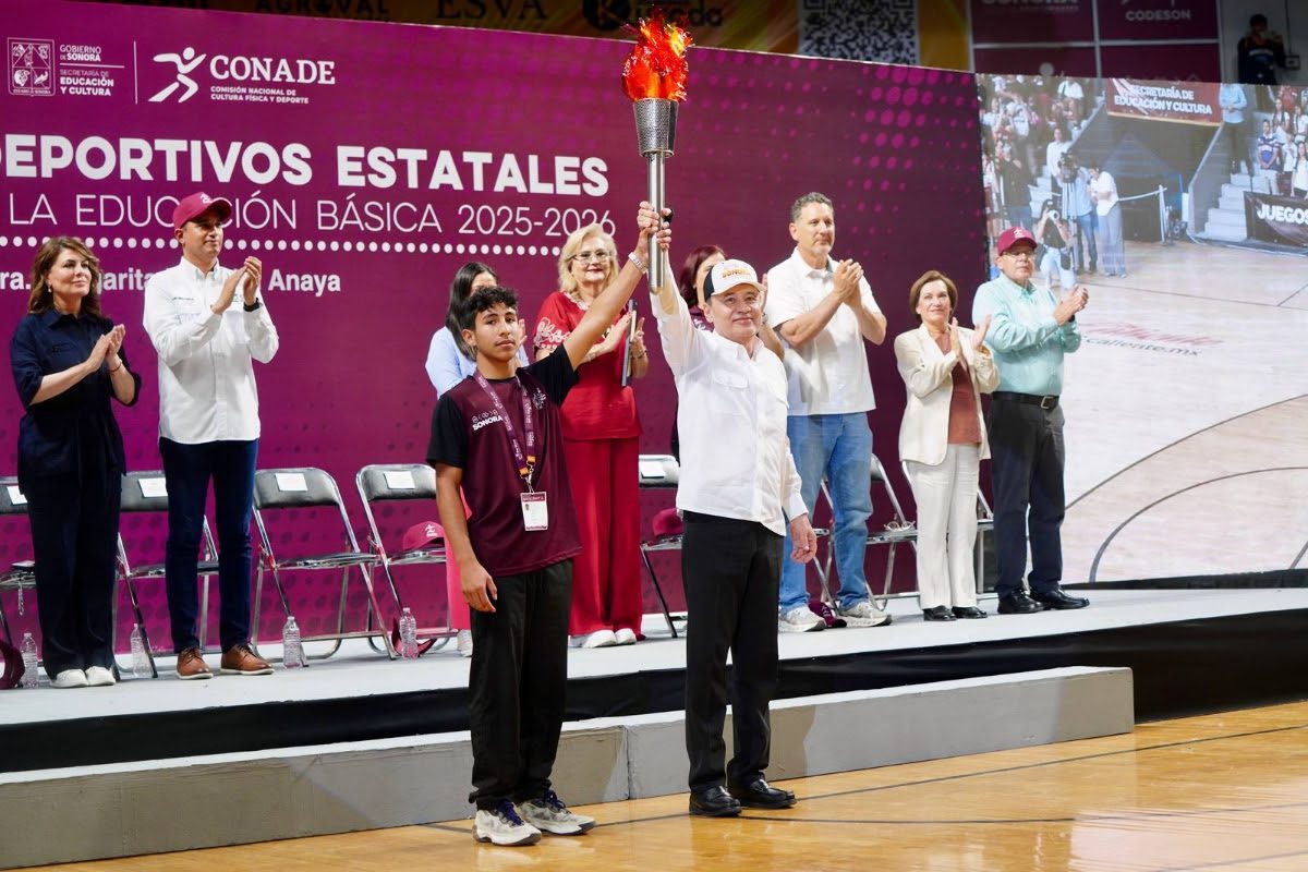 Inaugura Gobernador Durazo Juegos Deportivos Estatales Escolares