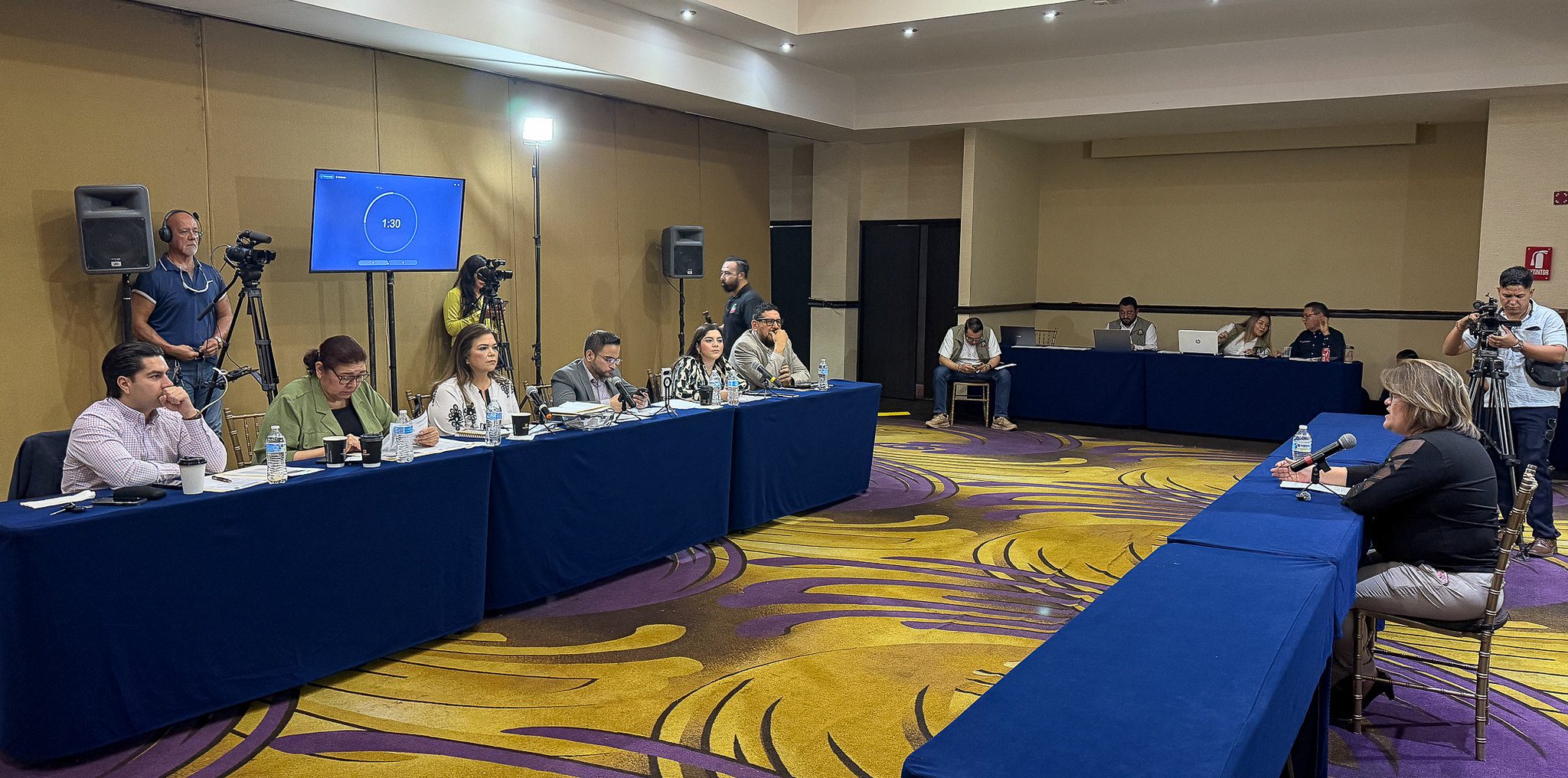 Entrevista Comisión del Congreso a 29 aspirantes a presidencia de CEDH