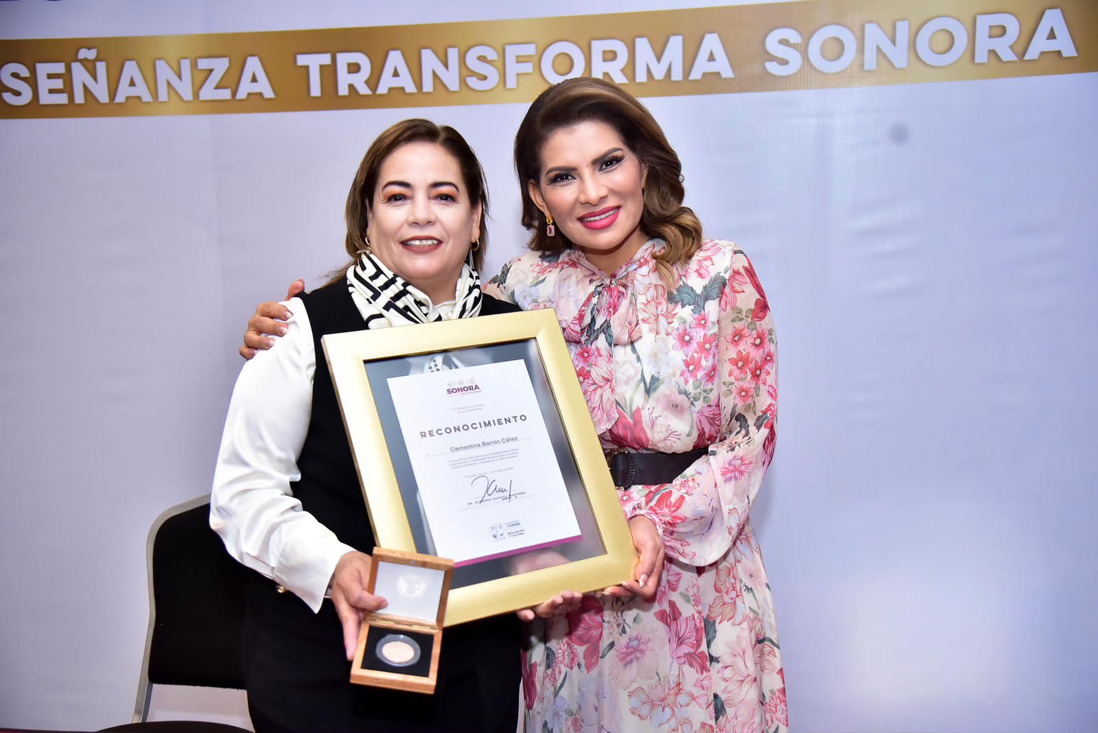 Destaca Lorenia Valles compromiso de la 4T con maestras y maestros