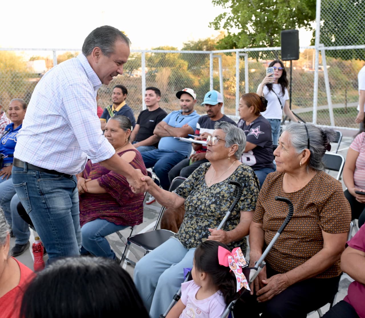 Transforma Toño Astiazarán espacios públicos a favor de las familias