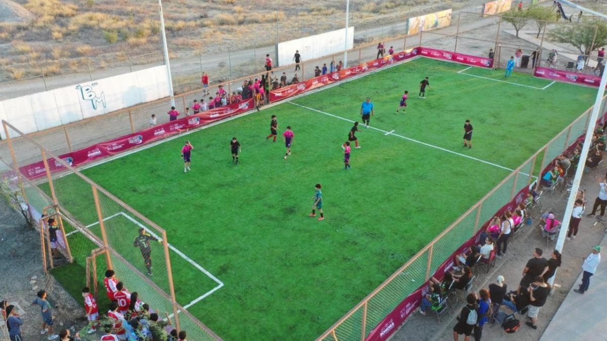 Inaugura CEDES cancha de futbol en Área Deportiva “El Kilómetro”