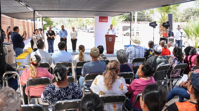 Entregan en Guaymas apoyos del programa “Mejoramiento de vivienda”