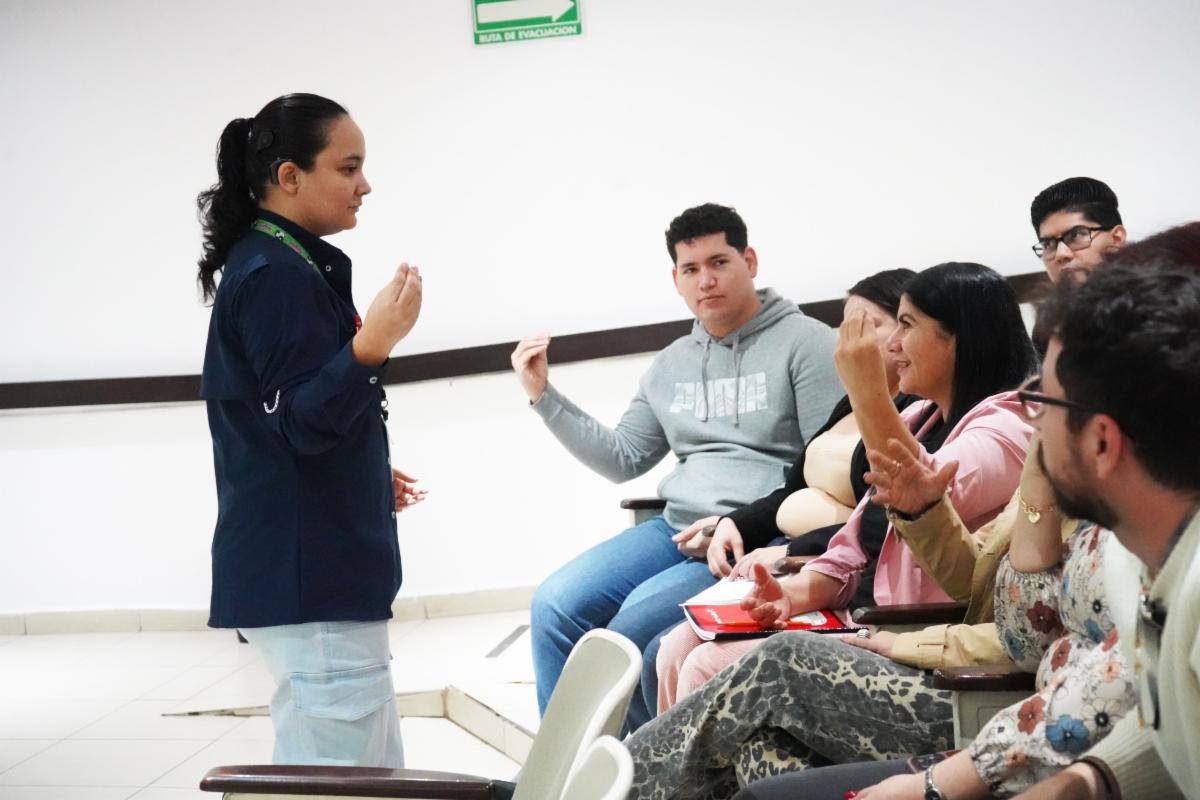 Impulsa Gobierno inclusión a través de Lengua de Señas Mexicana